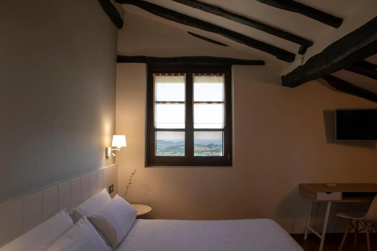 Agroturismo Montefrio Guest House Urnieta Spain